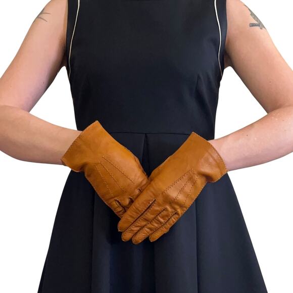 Vintage Camel Supple Leather Women's Shorties Driving Gloves Size 7-7.5 - Picture 1 of 6